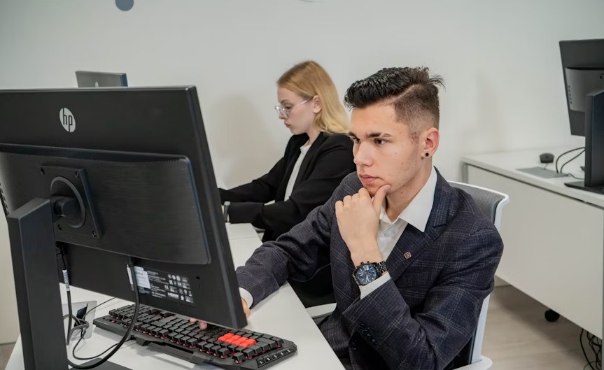 Best University In California For Online MBA Degree.jpg