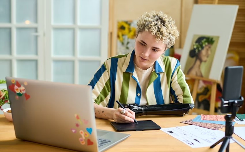 Best University In Massachusetts For Online BBA Degree.jpg